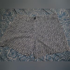 LOFT Blue & White Floral Shorts. Has Fading Of Color In Critch Area. See Pics.